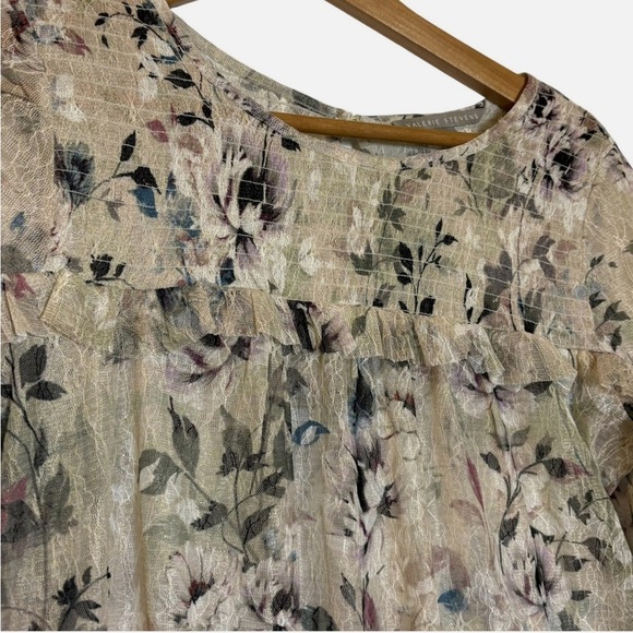 Sheer Lace Floral Blouse Bell / Flare Sleeve Shirt Chest Smocking Ruffle Sm Boho - Picture 2 of 6